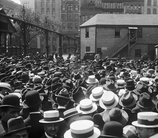 Emma Goldman: Los aspectos sociales del control de natalidad (ensayo completo, 14 minutos)